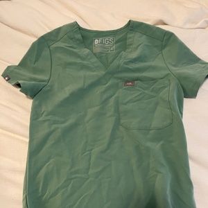 One pocket scrub top